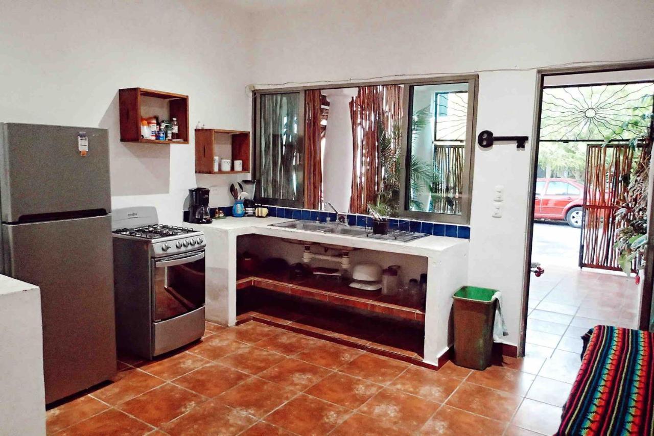 Kay Apartments อิสลามูเฮเรส ภายนอก รูปภาพ
